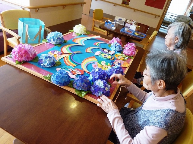 特養リビングの6月の飾り付けです ブログ 香川県高松市 社会福祉法人 光寿会 特別養護老人ホームあかね